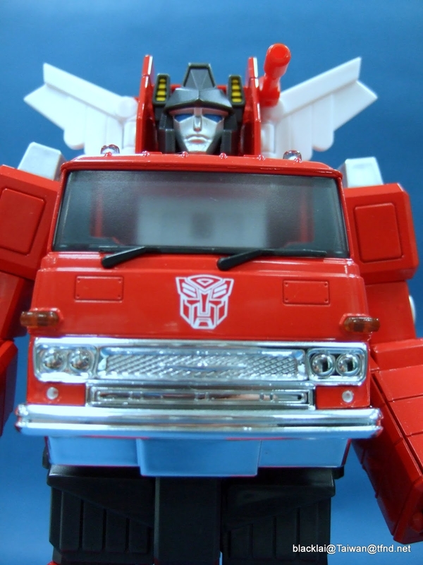 MP 33 Masterpiece Inferno   In Hand Image Gallery  (41 of 126)